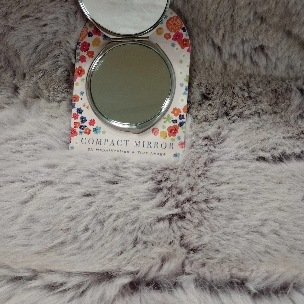 Danielle Creations Blooming Like a Boss Purple Glitter Compact Mirror